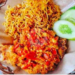 Paket Indomie Korean Spicy   Geprek   Es Teh