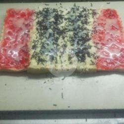 Roti Bakar Coklat Strawberi Susu