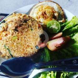 Nasi Goreng Kunyit Mahkota