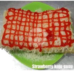 Pancong Strawberry Keju Susu