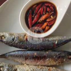 Ikan Cuek Goreng Sambel Ijo/merah Nasi