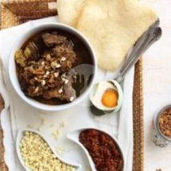 Nasi Rawon Daging Sapi Komplit