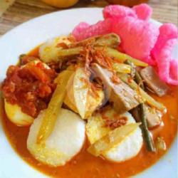 Lontong Kacau Gulai Nangka