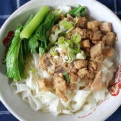 Mie Ayam Kwetiau