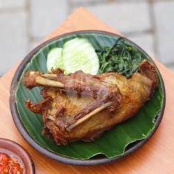 Bebek Goreng Dada