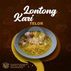 Lontong Kari Telor