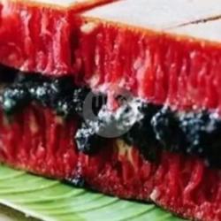 Martabak Red Valvet Kismis