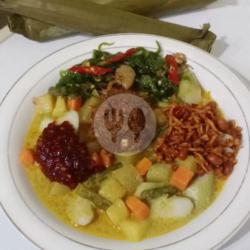 Lontong Medan   Rendang