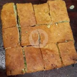 Martabak Istimewa Kornet