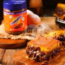 Martabak Manis Ovomaltine