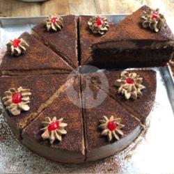 Mocha Cake Per Slice