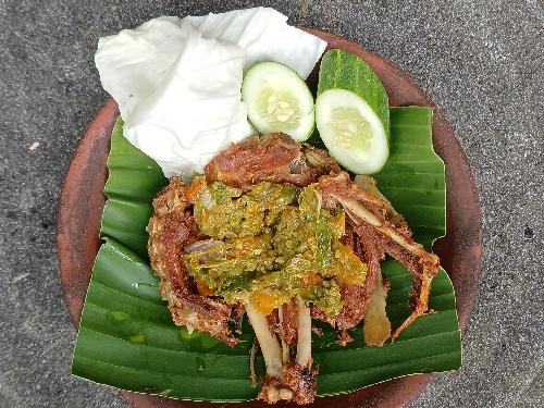Wong Penyet, Jalan Tentara Pelajar