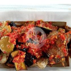 Ikan Asin Campur Cabe Merah