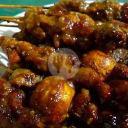 Sate Jeroan Ayam