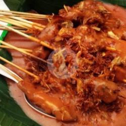 Sate Padang Daging   Lontong
