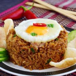 Nasi Goreng Kampung Sosis Telur