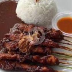 Sate Kambing Plus Nasi