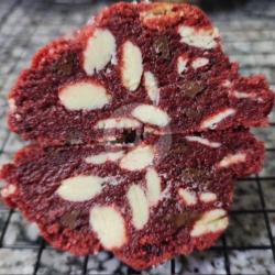 Sweet Dreams -new York Style Red Velvet Cookie