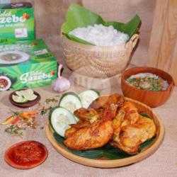 Paket 1 Ekor Ayam Goreng Original   Nasi   Sup   Esteh   Lalapan