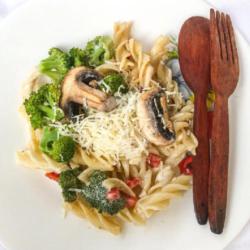 Creamy Mushroom Pasta