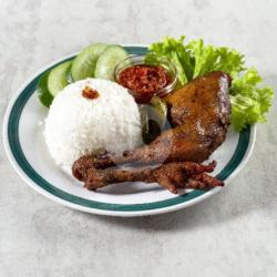 Nasi   Ayam Kampung Goreng Daun Jeruk