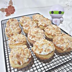 Milky Almond Mini Donat