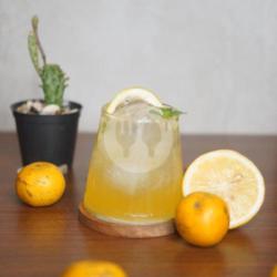 Spring Orange (mocktail)