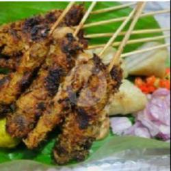 Sate Kelapa Campur Lemak