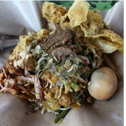 Pecel Campur Komplit