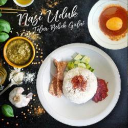 Nasi Uduk Telur Bebek Gulai