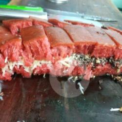 Martabak Redvelvet Kombinasi