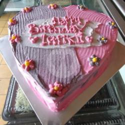 Kue Ultah Love