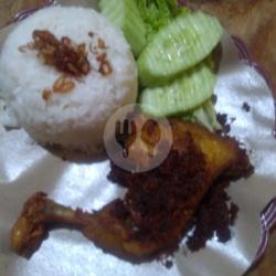 Ayam Goreng Sedap Wangi   Nasi