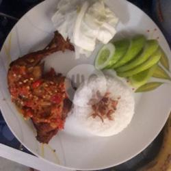 Ayam Goreng Dada Sambal Terasi( Tanpa Nasi)