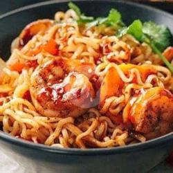 Mie Koceak Ayam Sewir