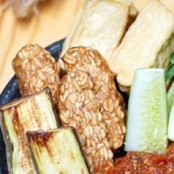 Tahu Tempe Terong Sambal Ijo Pecak