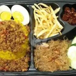 Nasi Kuning Abon Cakalang