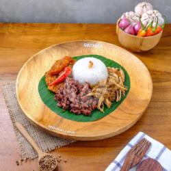 Nasi Gudeg   Krecek   Suwir