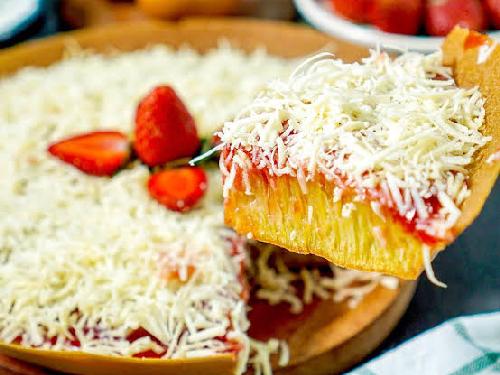 Martabak Pizza Queen