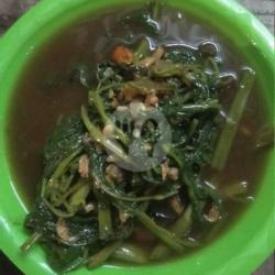 Tumis Cah Kangkung Terasi