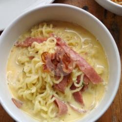 Mie Carbonara