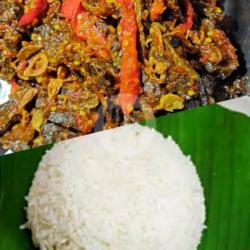 Nasi Plecing Paru Sapi