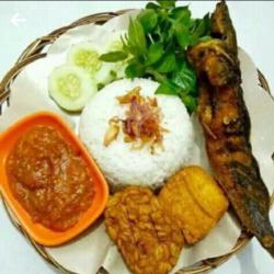 Nasi  Pecel Lele