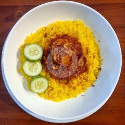 Nasi Kuning Telor Masak Habang