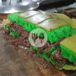 Martabak Bangka Pandan Coklat Susu