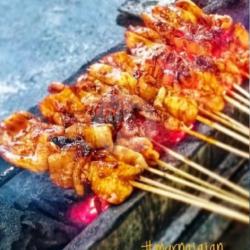 Sate Sapi Pedas Asin Gurih