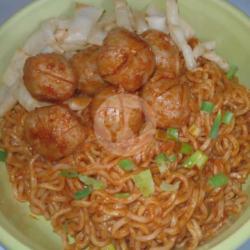 Mie Mercon Bakso