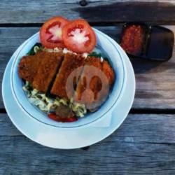 Mie Kuah Chicken Katsu