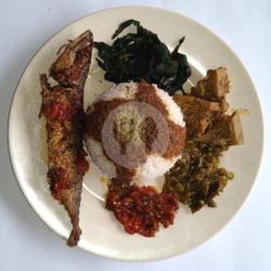 Nasi   Ikan Salam Goreng