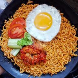 Mie Geprek Sayap Telur